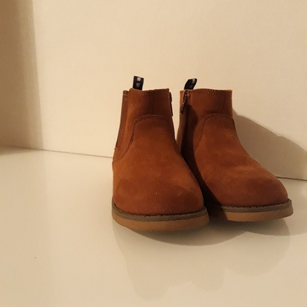 Cat & Jack boots